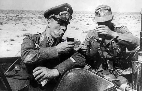 German Officer, Afrika Corps, Erwin Rommel, Desert Fox, Field Marshal, Germany Ww2, Italian Army, German Soldiers Ww2, Military Pictures