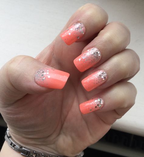 Kiss Gel Fantasy Nails in Freshen Up. Coral - Peach Ombré nails with glitter Holiday Nails Summer 2023 Coral, Salmon Nails Designs, Coral Dip Nails, Coral Nails With Design Summer Sparkle, Peach Nails With Glitter, Peach Color Nails Designs, Coral Nails With Glitter, Coral Ombre Nails, Nail Ballerina