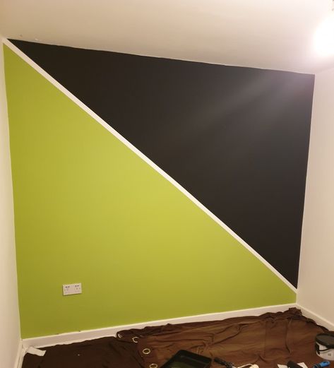 Frog tape removed, paint all dry & looking really nice! Bedroom Feature Wall, فنسنت فان جوخ, Full Hd Wallpaper Download, Feature Wall Bedroom, Diy Budget, Baby Boy Photography, Full Hd Wallpaper, Wall Papers, Boy Photography