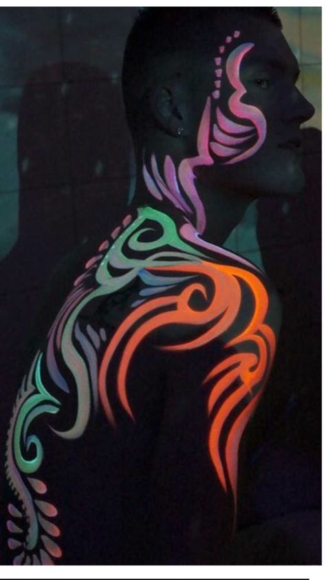 Blacklight Body Art, A Tattoo Designs, Uv Body Painting, Rave Baddie, Black Light Makeup, Neon Face Paint, Festival Paint, Glow Paint, Blacklight Party