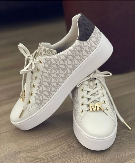 Tenis Mk Michael Kors, Michael Kors Sneakers Women, Girly Sneakers, Mk Sneakers, Michael Kors Synthetic Lace-up Sneakers, African Recipes Nigerian Food, Michael Kors Sneakers, Classy Shoes, Pretty Shoes