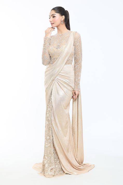 Shop for these amazing collections of Ivory Bodysuit Tulle Hand Embroidery Floral Pre-draped Concept Saree And Set For Women by Tarun Tahiliani online at Aza Fashions. Tarun Tahiliani Saree, Concept Saree, Embroidered Bodysuit, Set Saree, Saree Blouse Patterns, Sheer Bodysuit, Designer Saree Blouse Patterns, Tarun Tahiliani, Draped Skirt