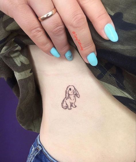 Hase Tattoos, Nature Tattoo Ideas, Tattoos Instagram, Cool Nature, Bunny Tattoos, Nature Tattoo, Mini Tattoo, Rabbit Tattoos, Cute Little Tattoos