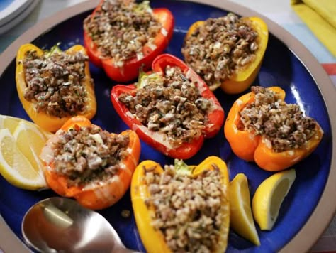 Get Sunny's Easy Rice and Lamb Stuffed Peppers Recipe from Food Network Lamb Stuffed Peppers, Buffalo Fries, Pineapple Skewer, Sunny Anderson, Stuffed Peppers Recipe, Easy Rice, Healthy Grilling, Tv Food, Ground Lamb