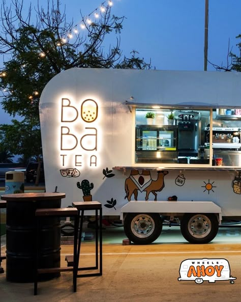 Creative Food Trailer, Air Stream Food Truck, Asian Food Truck Design, Rustic Food Truck Design, Retro Food Trailer, Food Truck Colors, Taco Trailer Ideas, Boba Tea Trailer, Food Truck Lights