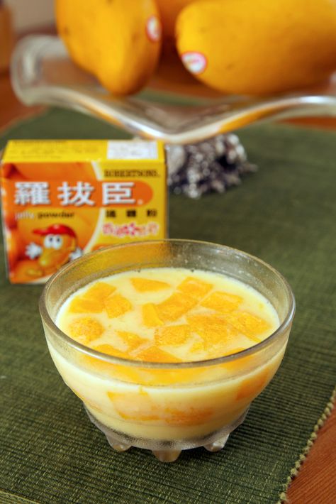 Mango Pudding Recipe, Tea Punch, Dim Sum Restaurant, Chinese Dim Sum, Mango Pudding, Mango Dessert, Chinese Recipe, Jello Desserts, Chinese Dessert