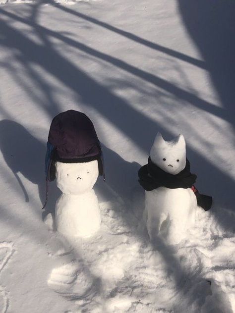 헬로키티 배경화면, Skating Aesthetic, Snow Pictures, Winter Cat, 강아지 그림, Winter Inspo, Winter Photos, Winter Love, Winter Scenery