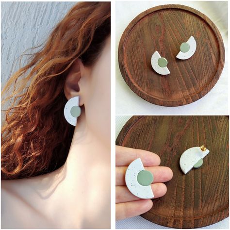 Easy Clay Earrings For Beginners, Beginner Polymer Clay Earrings, Clay Earrings For Beginners, Polymer Clay Studs Earrings, Clay Flowers How To Make Easy, Simple Polymer Clay Earrings Studs, Clay Studs Diy, Stud Polymer Clay Earrings, Abstract Polymer Clay Earrings