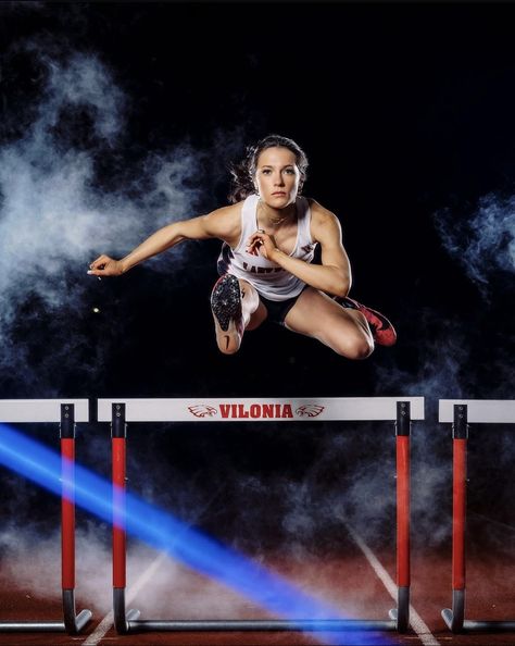 Track Photoshoot Photo Ideas, Track Media Day, Track Photoshoot, Track Photos, Media Day, Sports Photography, Track And Field, Senior Photos, Photoshoot Ideas