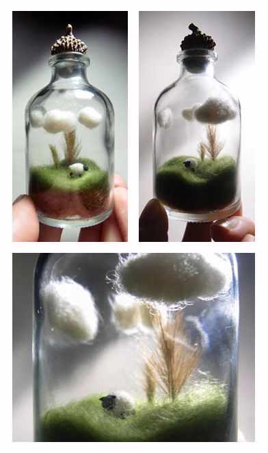 Inspiration: Wow! ขวดโหล Mason Jar, Tovad Ull, Mini Terrarium, Bottle Charms, Needle Felting Projects, Terraria, Mini Things, Mini Bottles, Soft Sculpture