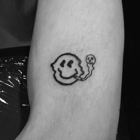 Tattoo Ideas Grunge, Tumblr Tattoo, Simple Tattoo Ideas, Ignorant Style Tattoo, Tattoo 3d, Stick Poke Tattoo, Punk Tattoo, Tattoo Placements, Libra Tattoo