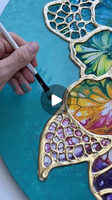 Mii Paintings on Instagram: "Work in progress. Can’t wait to show you the finished painting. #love #acrylic #painting #gold #acrylicpouring #fluidart #paint #create #art #artist #artcollector #artoftheday" Pouring Acrylic Paint, Resin Art Canvas, Pour Painting Techniques, Flow Art, Creative Tutorials, Flow Painting, Plaster Wall Art, Paper Collage Art, Painting Gold