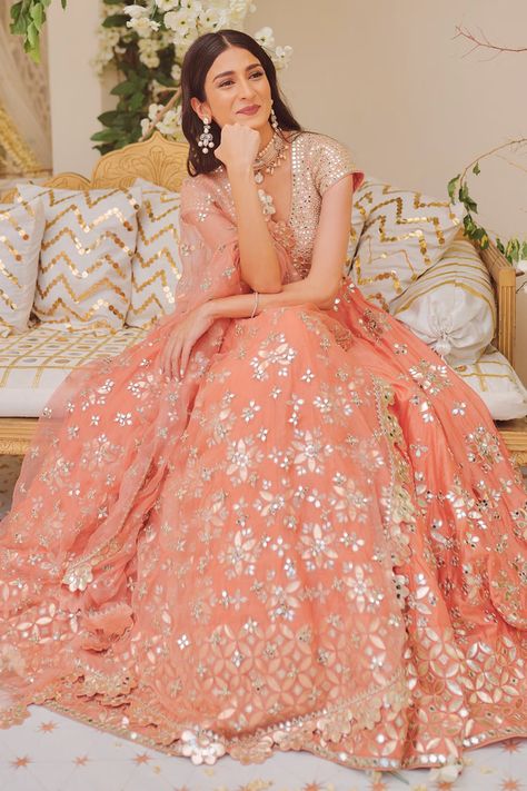 Peach Gown Wedding, Pr Dresses, Peach Indian Outfit, Abhinav Mishra Lehenga, Peach Lengha, Peach Bridal Lehenga, Peach Color Lehenga, Mirror Lehenga, Embellished Lehenga