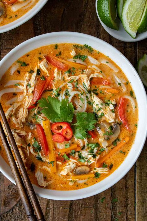 Thai Chicken Noodle Soup - Stephanie Kay Nutrition Spicy Chicken Noodle Soup, Thai Chicken Noodle Soup, Kay Nutrition, Spicy Chicken Noodles, Thai Chicken Noodles, Spicy Thai Noodles, Thai Chicken Soup, Raw Chicken Breast, Noodle Soup Recipes