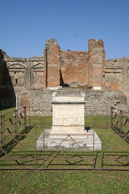 Pompeii, Italy Imperial Rome, Ancient Pompeii, Pompeii Italy, Pompeii And Herculaneum, Honeymoon Locations, Roman City, Classical Antiquity, Greece Vacation, Pompeii