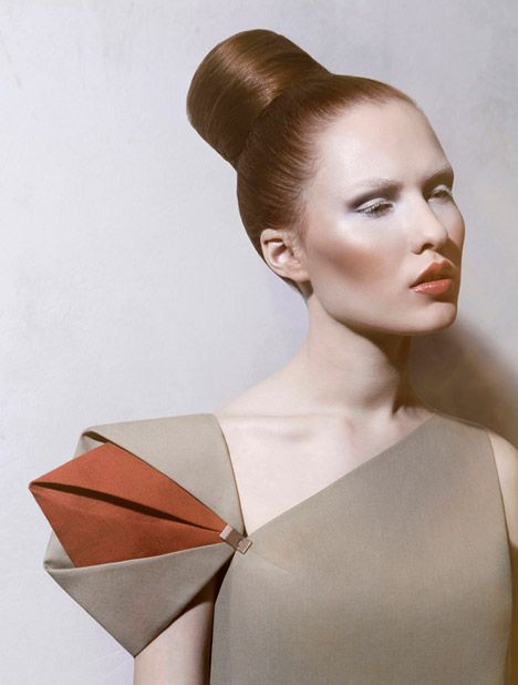 Architectural Fashion, Structural Fashion, Origami Fashion, Sculptural Fashion, Geometric Fashion, 3d Fashion, Futuristic Fashion, 2014 Fashion, Architecture Fashion