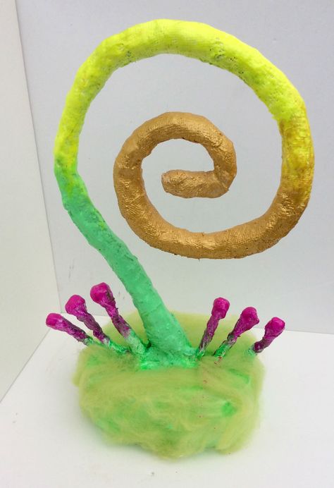 Chiaozza inspired sculptures with year 7 - Adelle Moving Art, Summer Art Projects, Sculpture Lessons, Art Mediums, 6th Grade Art, Monthly Crafts, Cardboard Sculpture, Sculpture Projects, Kids Art Class