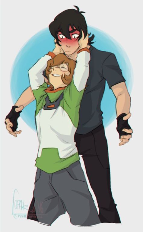 Pidge likes to hug Keith from Voltron Legendary Defender Voltron Kidge, Defenders Comics, Voltron Force, Voltron Funny, Voltron Comics, Form Voltron, Voltron Ships, Voltron Fanart, Voltron Klance