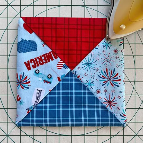 Quilted Potholder Pattern, Hot Pads Tutorial, Mug Rug Tutorial, Nancy Zieman, Patriotic Fabric, Mug Rug Patterns, Quilted Potholders, Potholder Patterns, Summer Sewing