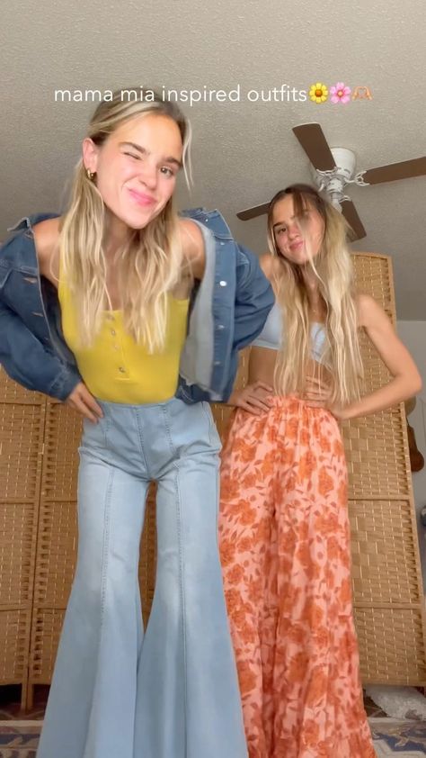 tess_and_sarah on Instagram: mama mia young donna inspired outfits🫶🏼🌸🌼 this one was too much fun🤍 Mama Mia 2 Outfits, Mama Mia Outfits Party, Mama Mia Costume, Young Donna Outfits, Mama Mia Inspired Outfits, Mama Mia Style, Mama Mia Aesthetic Outfits, Mama Mia Outfits Inspiration, Tess And Sarah