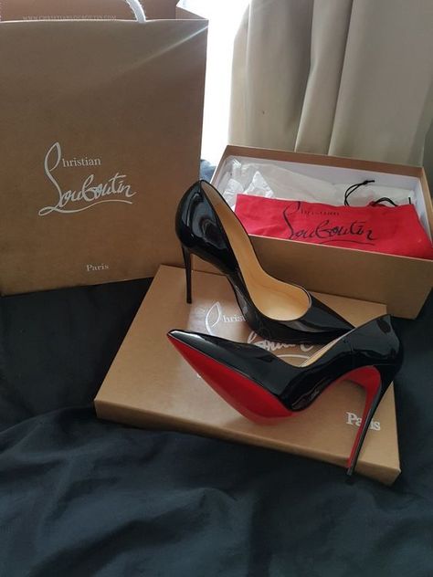 Black Shoes With Red Bottoms, Black Heels Red Bottoms, Black Heels With Red Bottoms, Christian Louboutin Heels Aesthetic, Red Bottom Heels Aesthetic, Louboutin Shoes Aesthetic, Louboutin Heels Aesthetic, Christian Louboutin Aesthetic, Louboutin Aesthetic