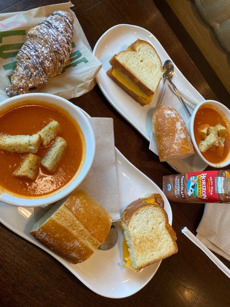 panera ✨ Panera Bread Aesthetic, Panera Aesthetic, Panera Grilled Cheese, Panera Food, Hadley Aesthetic, Panera Breakfast, Papas Games, Sara Core, Papa Louie