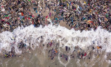 Shocking Photos Show Western 'Fast Fashion' That Pollute African Beaches | PetaPixel Fashion Pollution, Pollution Project, Visual Design Ideas, Transformation Design, Anti Consumerism, Sustainability Fashion, Sustainable Consumption, Environmental Activism, Proof Of Life