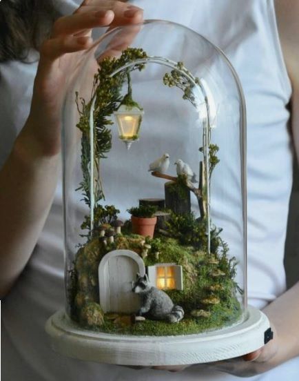 Glass Cloche Decor, Lantern Terrarium, Terrarium Scene, Lantern Christmas Decor, Library Of Flowers, Cloche Decor, Crafts With Glass Jars, Glass Dome Cloche, Fairy House Crafts