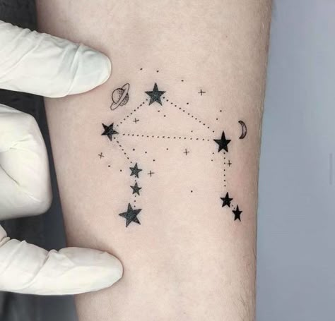 Libra Season – Cute Libra Tattoos For Zodiac Lovers Cute Libra Tattoos, Constellation Balance, Libra Sign Tattoos, Libra Tattoos, Star Constellation Tattoo, Libra Zodiac Tattoos, Libra Constellation Tattoo, Astrology Tattoo, Libra Constellation