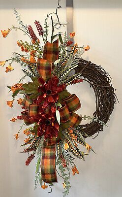 Orange Fall Grapevine Door Wreath, imagine how beautiful your door would look with this wreath gorgeous hanging on it, and what a great way to greet your guests, family and neighbors. I will make my best effort to accommodate you. Front Door Fall Decor Ideas, Fall Wreaths For Front Door, Western Wreaths, Elegant Fall Wreaths, Coastal Wreath, Floral Door Wreaths, Fall Decor Wreaths, Fall Grapevine Wreaths, Fall Decor Diy Crafts