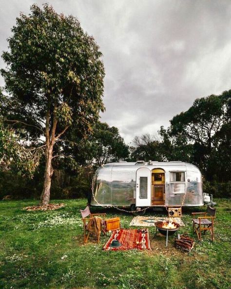 Airstream Camping, Vintage Airstream, Airstream Trailers, Camper Life, Vintage Trailers, Adventure Camping, Rv Life, Camping Life, Vintage Camper