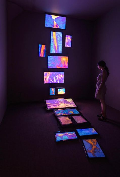 A Video Installation Highlights How the West is Running out of Water | The Creators Project Projection Installation, Interaktives Design, معرض فني, Nam June Paik, New Media Art, Interactive Installation, Projection Mapping, Interactive Art, Video Installation