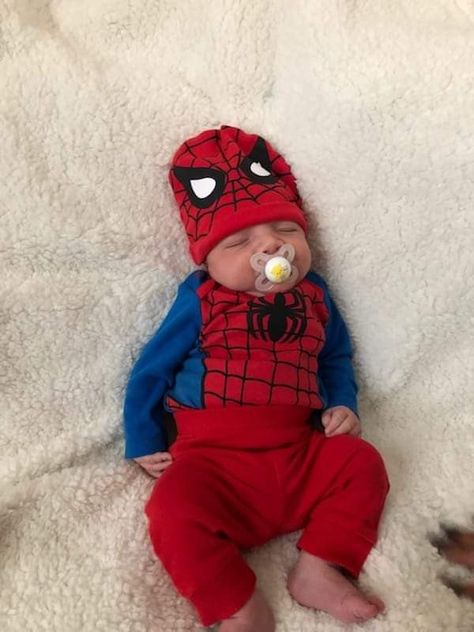 Baby Fever Newborn, Spiderman Nursery, Baby Boy Ideas, Cute Baby Things, Boy Babies, Spider Baby, Baby Spiderman, Disney Now