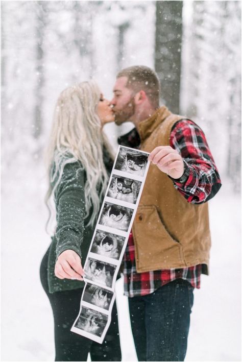 Snowy Baby Announcement Baby Ultrasound Christmas Tree Baby Announcement, Snow Baby Announcement, Snow Maternity Photos, Winter Pregnancy Photoshoot, Baby Announcement Winter, Winter Pregnancy Announcement, Winter Maternity Pictures, Pregnancy Announcement Pictures, Christmas Maternity