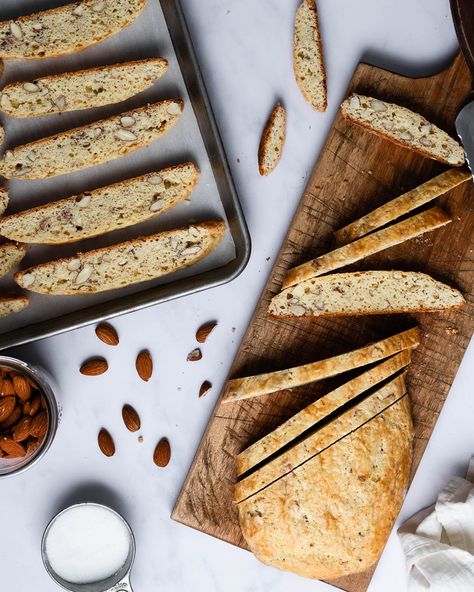 Don’t throw away your excess starter, use it to make these Sourdough Biscotti. Crisp and wonderfully crunchy, these biscotti are delicious and taste delightful with a cup of coffee. These twice-baked cookies are easy to make and are the best excuse to eat dessert for breakfast! Oat Flour Biscotti, Sourdough Biscotti Recipe, Sourdough Biscotti, Vegetarian Gluten Free Recipes, Sourdough Cookies, Cook Like A Chef, Everything Sourdough, Pistachio Biscotti, Sourdough Starter Recipes