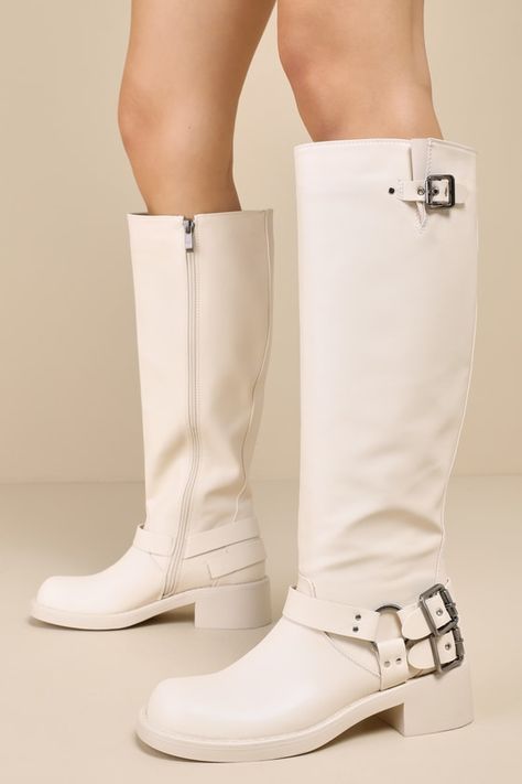 White knee high boots outfit