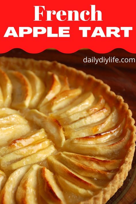 A delicious French Apple Tart that is super easy to make. This is a simplified version of Simone "Simca" Beck's "Tarte aux pommes, tiede" recipe. I have always found the classic recipe a bit hard to understand, so here is a simplified version below. French Apple Tart With a Circular Apple Pattern Pear Tart Recipe Easy, Pastry Cream Tart, Pear Tart Recipe, Caramelized Pear, French Apple Tart, Caramelised Apples, Pear Tart, Cream Tart, Custard Tart