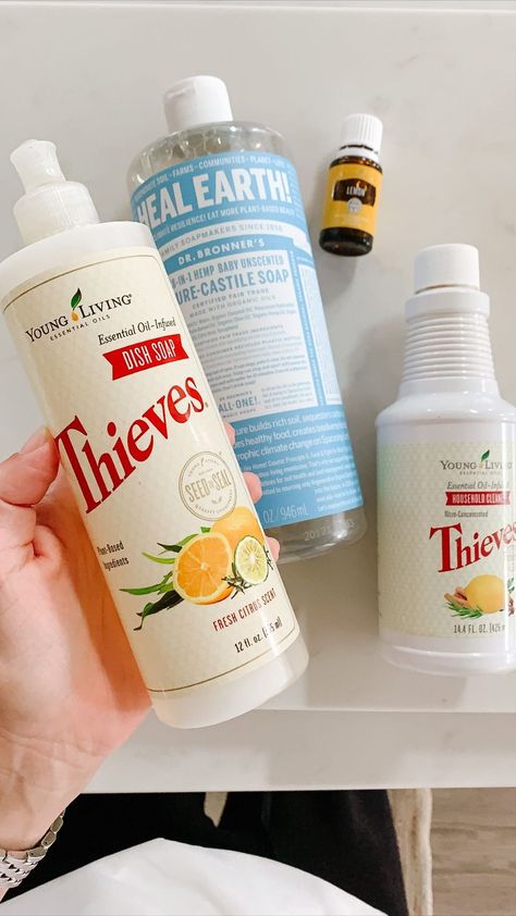 Homemade Thieves Dish Soap, Diy Thieves Dish Soap, Thieves Dish Soap, Thieves Foaming Hand Soap Recipe, Thieves Laundry Soap Hack, Diy Thieves Cleaner, Diluting Thieves Laundry Soap, Diy Hand Soap, Thieves Cleaner