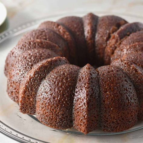 Molasses Cake Texas Sheet Cake Bundt Cake, Bunt Cake Recipe, Cooked Frosting, Molasses Cake, Cake Bundt, Molasses Recipes, Homemade Chocolate Frosting, Easy Cakes To Make, Easy Bundt Cake