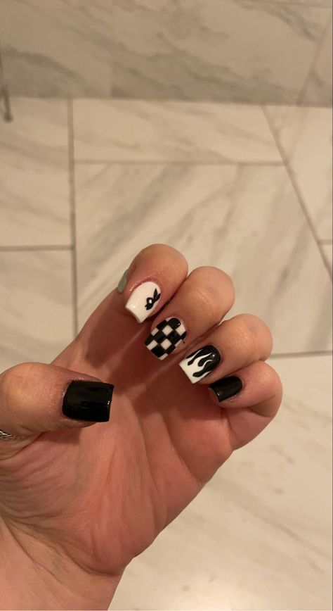 Red Punchy Nails, Black Western Nails, Punchy Nails Designs, Rodeo Nails, Cowboy Nails, Western Nails, Country Nails, Short Acrylic, Long Acrylic