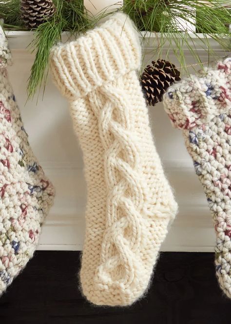 Knitted Christmas Gifts Free, Simple Christmas Knitting Patterns, Quick Knit Christmas Gifts, Knitted Christmas Stocking Patterns Free, Christmas Stocking Pattern Free, Knitted Christmas Stocking Patterns, Stocking Pattern Free, Holiday Knitting, Christmas Knitting Projects