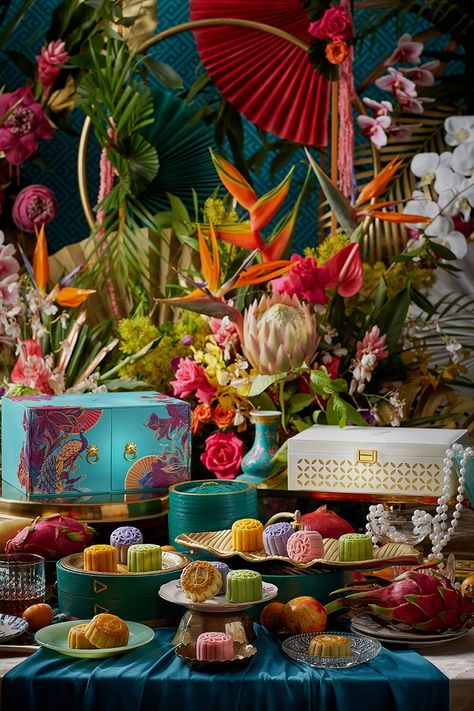 Crazy Rich Mooncake Collection | International Photo Awards Flower Arrangements Spring, Flower Arrangements Ideas, Spring Flower Arrangements Centerpieces, Fresh Flower Arrangements, Tropical Florals, Spring Flower Arrangements, Crazy Rich Asians, Crazy Rich, Modern Flower Arrangements