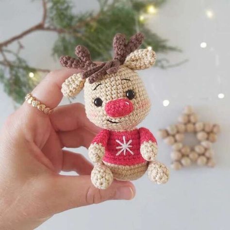 Crochet Family, Crochet Christmas Trees Pattern, Stitch Head, Snow White Doll, Crossbody Bag Pattern, Pola Amigurumi, Crochet Christmas Trees, Crochet Amigurumi Free Patterns, Box Patterns