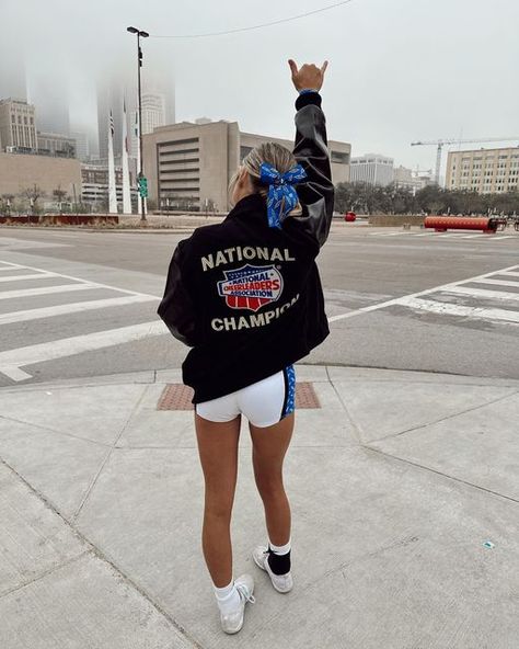 Nca Cheer, Cheer Aesthetic, Allstar Cheer, Cheer Things, Cheer Pics, Cheer Picture Poses, Cheer Poses, Cheer Life, Instagram 2023