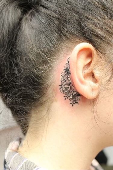 Behind The Ear Tattoo Ideas Flower, Behind Ear Tattoo Cover Up, Behind The Ear Cover Up Tattoo, Behind Ear Flower Tattoo, Behind The Ear Flower Tattoo, Behind Ear Cover Up Tattoo, Rainy Tattoo, Small Flowers Tattoo, Flower Tattoo Behind Ear