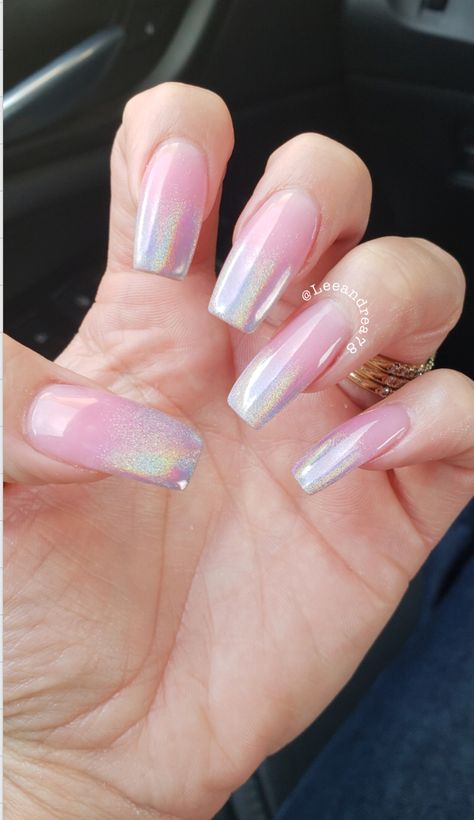 Ombré chrome Pink Chrome Nails Designs Ombre, Irredescent Nails French Tip, Pink And White Ombre Nails With Chrome, French Ombre With White Chrome, White Ombre With Chrome, Crome Nails Design Ombre, Pink And White Ombré With Chrome, Holographic French Tip Nails, Spring Chrome Nails