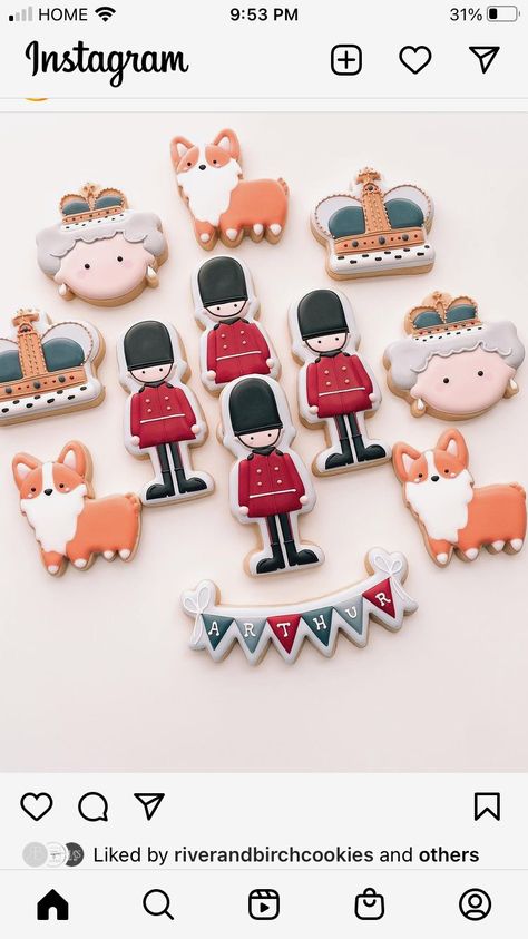 London Cookies, British Themed Parties, Cookie Shapes, Kings Coronation, British Party, Royal Tea Parties, Christmas Fair Ideas, First Birthday Cookies, Game Of Thrones Party