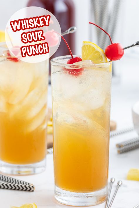 Whiskey Sour Punch, Party Punch Recipe, Sour Punch, Most Pinned Recipes, Viral Recipes, Party Punch Recipes, 50th Bday, Lemon Lemonade, Punch Recipe