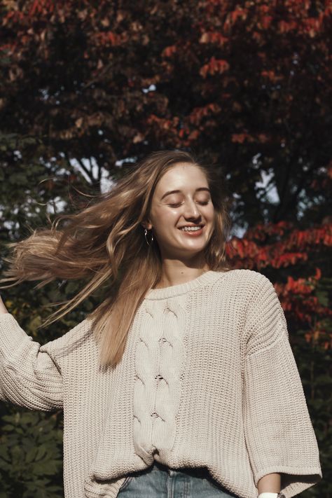 Canon 60d Photography, Autumn Portrait, Canon 60d, Portrait Ideas, Female Portrait, Cinematography, Canon, Photography, Quick Saves