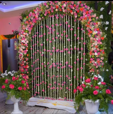 Sreemantam Decoration, Selfie Point For Wedding, Marriage Stage, Flower Mala, Bappa Decoration, Ganesha Decoration, Selfie Point, Traditional Backdrop, Pandal Decoration